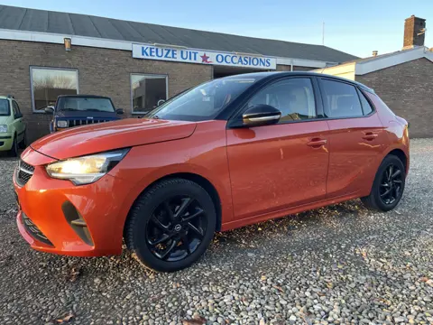 Opel Corsa 1.2 Edition Sportvelgen en Navigatie (bj 2020)
