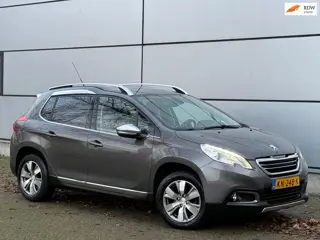 Peugeot 2008 1.2 VTi Allure 2e Eignr |Led |Leder |Xenon |Navi |Airco |Trekhaak |Nap |Boekjes