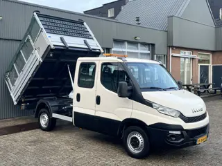 Iveco Daily 35S11D 3 zijden kipper Airco Telefoonverbinding Gereedschapskist Stuuwielbediening Open 