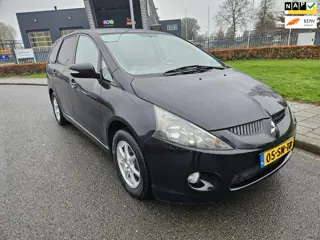 Mitsubishi Grandis 2.4-16V Intense automaat 7 persoons