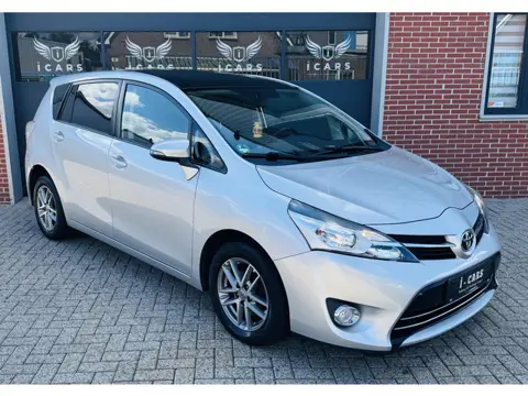 Toyota Verso 1.8 VVT-i SkyView Edition Panorama/NAVI/Camera