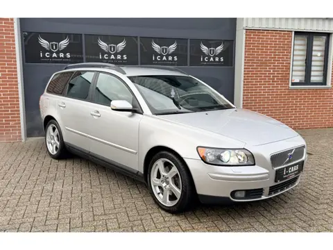 Volvo V50 2.4 Summum NAVI TREKHAAK 2e eigenaar