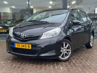 Toyota Yaris 1.3 VVT-i Comfort | Parkeersensor | Elek Ramen | Airco | L.M Velgen