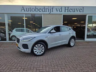 Jaguar E-PACE 2.0 *Carplay*Sfeerverlichting*Adaptieve Cruise*All Black interieur* Rijklaar