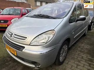 Citroen Xsara Picasso 1.8i-16V Attraction 1 JAAR APK !!!