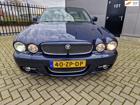 Jaguar XJ 2.7D V6 Sovereign LWB