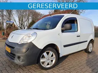 Renault Kangoo 1.6 Benzine met Airco, Zijdeur, Trekhaak, LMV.