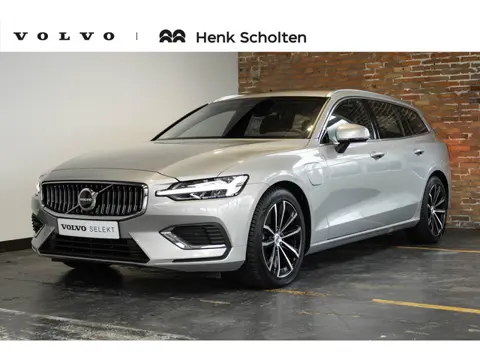 Volvo V60 T6 Plug-in hybrid AWD Essential Bright | Stoelverwarming | Adaptive Cruise Control | BLIS 