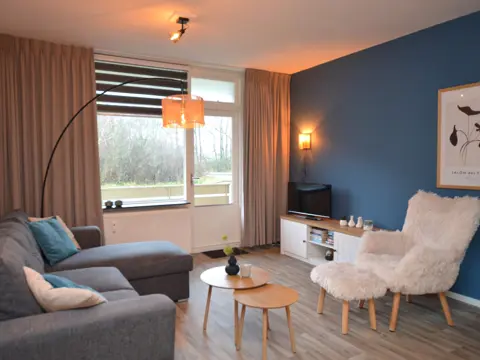 Compleet ingericht appartement met terras dichtbij de Koog
