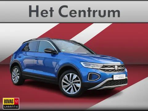 Volkswagen T-Roc 1.5 TSI 150PK Automaat Move / Camera / Trekhaak / App connect / Stoelverwarming / A