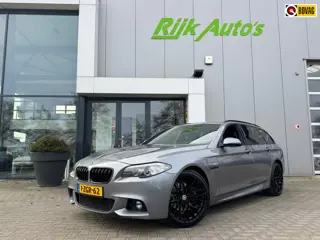 BMW 5-serie Touring 520i Executive * M-Pakket * Navigatie * 20 Inch * NAP