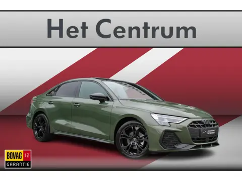 Audi A3 Limousine 35TFSI 150PK Automaat S-Line / / ACC / Panoramadak / Alcantara / Verwarmbare voors