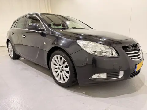 Opel Insignia SPORTS TOURER 2.0 CDTI Cosmo (bj 2010)
