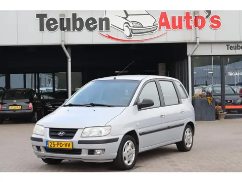 Hyundai Matrix 1.6i Cool Airco, Trekhaak, Elektrische ramen, Radio cd speler