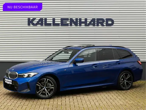 BMW 3 Serie Touring 330e M-Sport - Pano - Trekhaak - ACC - Hifi - Camera