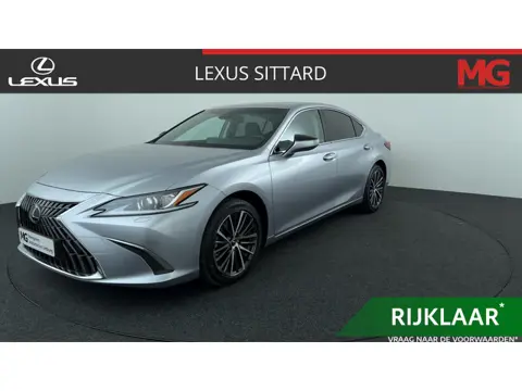 Lexus ES 300h 35th Edition