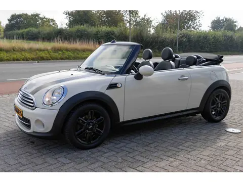 Mini Mini Cabrio 1.6 Cooper Chili