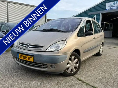 Citroën Xsara Picasso 2.0i-16V Différence 2 Aut | APK 12-03-2026