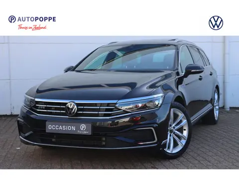 Volkswagen Passat Variant 1.4 TSI PHEV GTE Business DSG 218pk | PANO | Leder | Ergo | Camera | CarPl