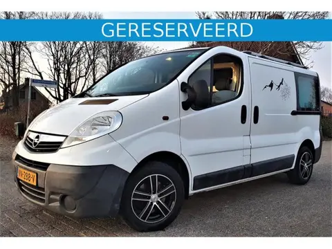 Opel Vivaro 2.0i Benzine met Airco, PDC, LMV en 2x Zijdeur !
