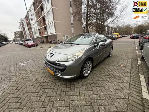 Peugeot 207 CC 1.6-16V T Roland Garros