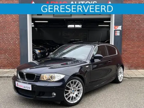 BMW 1-serie 118i M-Pakket | Navi | Dak | Keyless