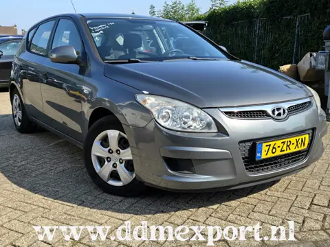Hyundai i30 1.4i Active Cool 5DRS Airco/Trekhaak (bj 2008)