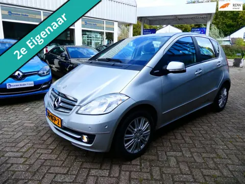 Mercedes-Benz A-klasse 170 Elegance 2e eig. Airco Navi Trekhaak 1300kg. Youngtimer