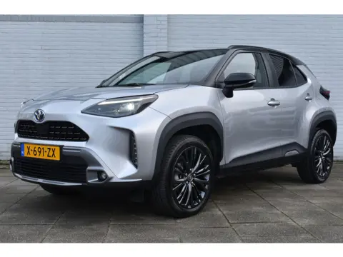 Toyota Yaris Cross 1.5 Hybrid Adventure Automaat 116pk | Head-up display | JBL | PDC | Stuur&stoel v