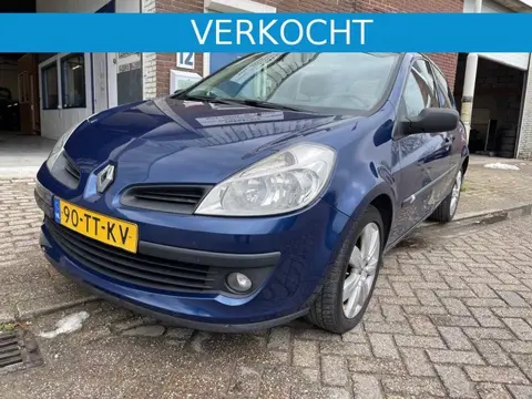 Renault Clio 1.4 16V Rip Curl Nette CLIO / JAAR APK & AIRCO & NIEUWE KOPPELING