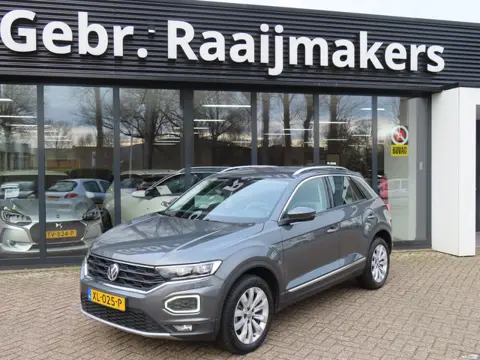Volkswagen T-Roc 1.5 TSI Sport*LED*ACC*Apple Carplay*