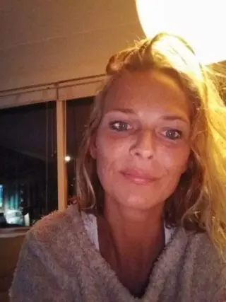 Graag met foto en serieus.