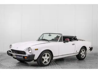 Fiat 124 2000 Sport Spider (bj 1979)