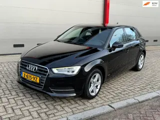 Audi A3 Sportback 30 TFSI Pro Line | DSG AUTOMAAT | LAGE KM