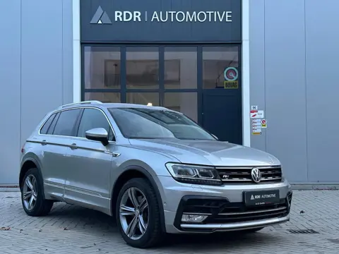 Volkswagen Tiguan 2.0 TSI 4Motion R-Line / ACC / HK / CARPLAY
