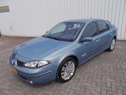 Renault Laguna 2.0-16V Privilège ( APK KEURING BIJ AFLEVERING! )