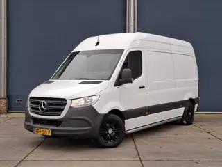 Mercedes-Benz Sprinter 211 2.2 CDI L2H2 AUTOMAAT / TREKHAAK / NAVI / EURO 6 / CARPLAY
