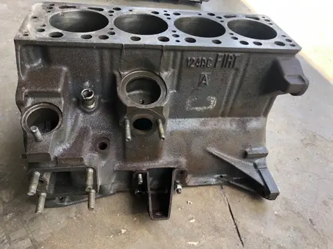 Engine block Fiat 124 type 124c000
