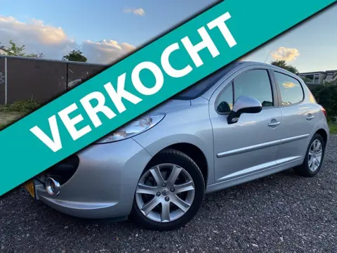 Peugeot 207 1.6 VTi XS , Werkelijk in nieuwstaat verkerende, Automaat.