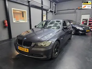 BMW 3-serie 320i Executive 1 Jaar apk NAP!!!