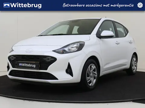 Hyundai i10 1.0 Comfort | Connected services | Cruise control | Lane keeping systeem | Hill hold fun