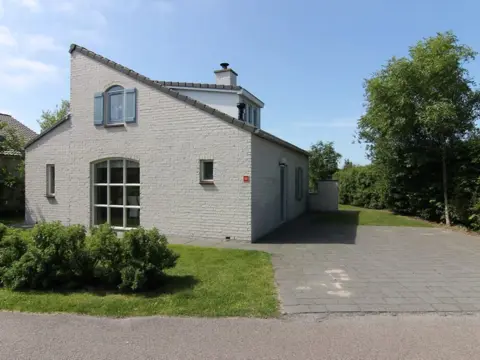 Vakantiehuis op veelzijdig vakantiepark vlakbij zee en De Cocksdorp
