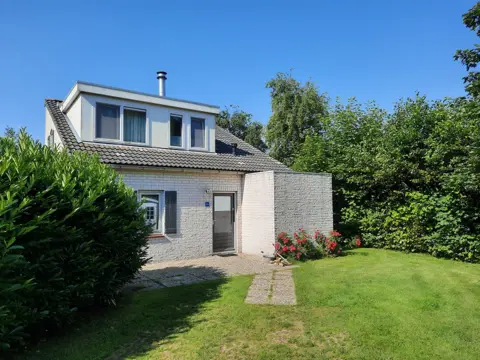 Een comfortabele uitvalsbasis tussen dorp en duinen