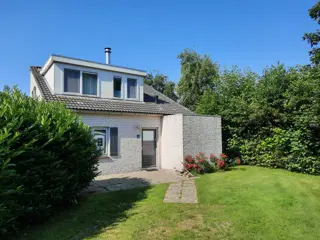 Een comfortabele uitvalsbasis tussen dorp en duinen