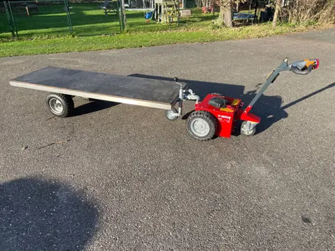Onbekend Move L electrotrekker mover hooiwagen voerwagen