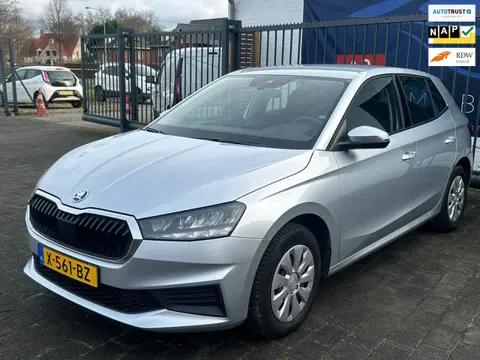Skoda Fabia 1.0 TSI Ambition / APPLE CARPLAY / CRUISE CONTROL / AIRCO / NAP!!