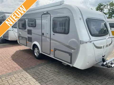 Eriba Feeling 425 zilver GRATIS MOVER