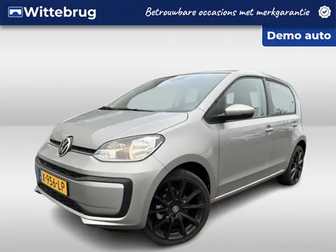 Volkswagen up! 1.0 Airco / Bluetooth / 17"LM Velgen / Navigatie by app Rijdende Demo, graag bezichti