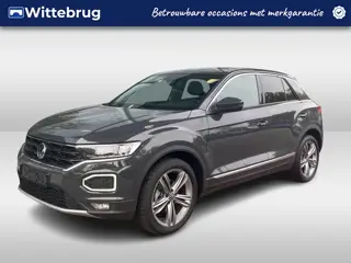 Volkswagen T-Roc 1.5 TSI 150pk DSG Sport / Virtual Cockpit / LED / Navigatie / Parkeersensoren V+A /