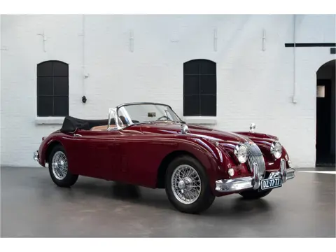 Jaguar XK 150 3.8 DHC Overdrive Matching number / Matching colour